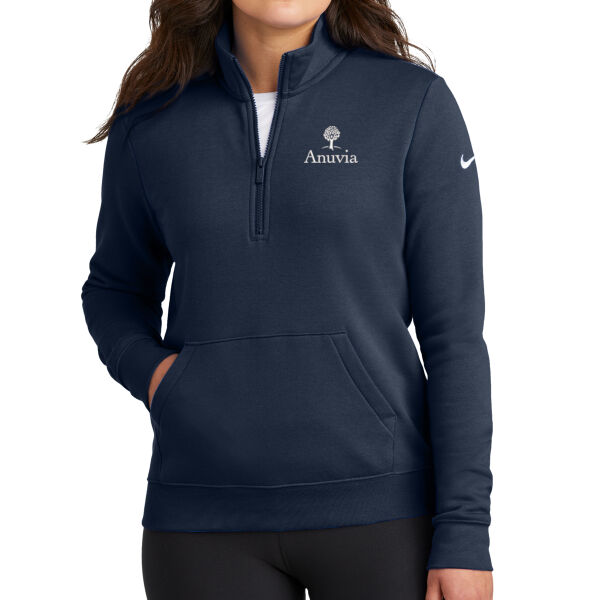   - Women's Club Fleece Sleeve Swoosh 1/2 Zip Thumbnail